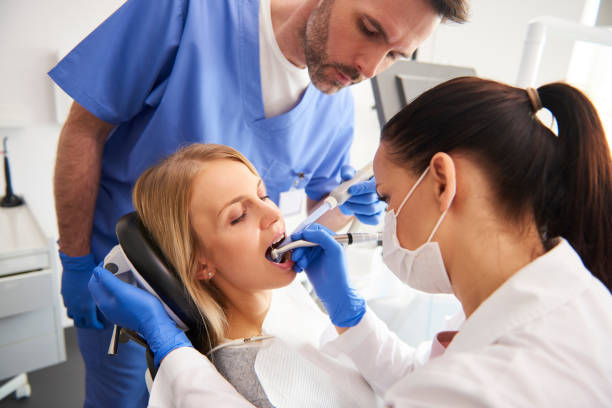 Best Periodontal (Gum) Disease Treatment  in Evansdale, IA